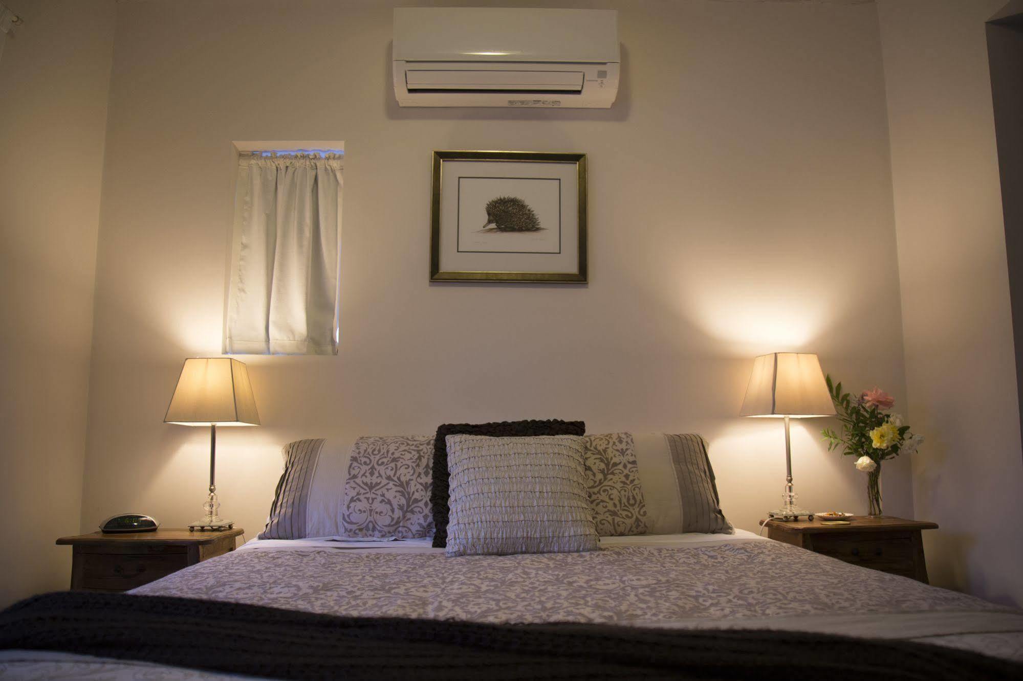 Bed and Breakfast Dunmoylen House Albany Exteriér fotografie